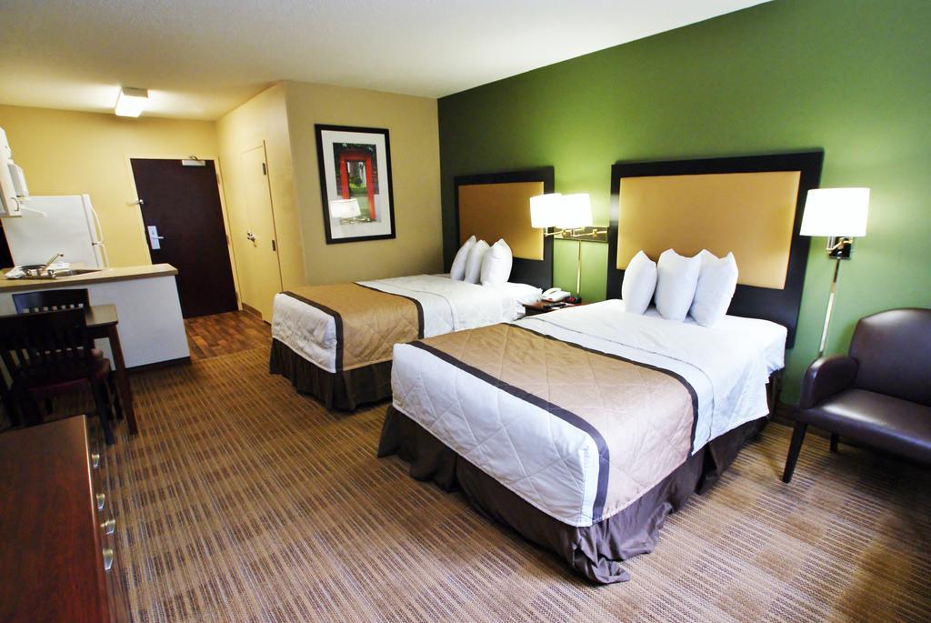 Extended Stay America Select Suites - Detroit - Roseville Bagian luar foto