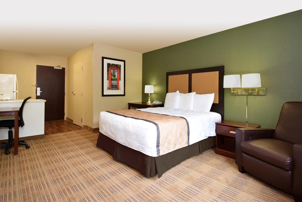 Extended Stay America Select Suites - Detroit - Roseville Bagian luar foto